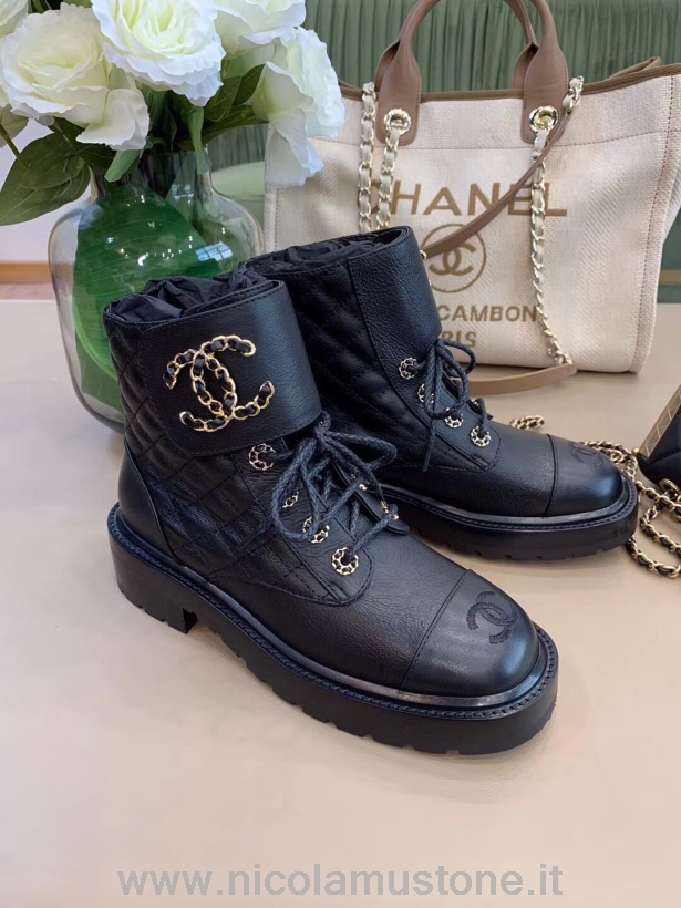 γνήσιας ποιότητας Chanel καπιτονέ Cc με κορδόνια μπότες από δέρμα αρνιού συλλογή άνοιξη/καλοκαίρι 2020 μαύρο