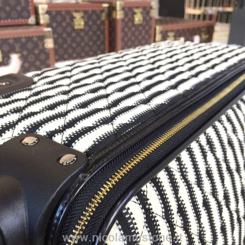 γνήσιας ποιότητας τρόλεϊ ταξιδιού Chanel κυλιόμενες αποσκευές 50cm δέρμα αρνιού χρυσό υλικό συλλογή άνοιξη/καλοκαίρι 2019 λευκό/μαύρο