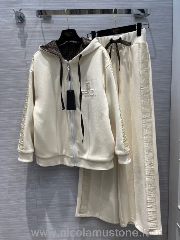 Original quality Fendi FF Logo Reversible Cotton Fleece Hoodie Jacket and Pants Set Fall/Winter 2021 Collection Beige/Brown