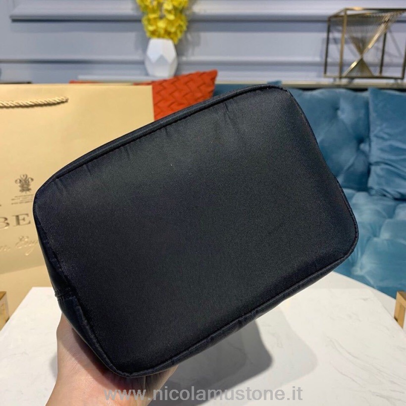 Original quality Burberry Canvas Nylon Drawstring Bag 18cm Fall/Winter 2019 Collection Black
