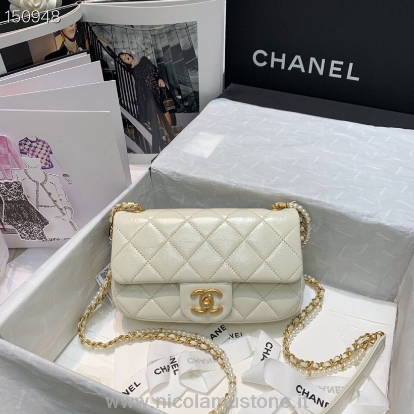 Original quality Chanel Flap Woven Pearl Embellished Strap Bag 20cm Gold Hardware Lambskin Leather Fall/Winter 2020 Collection White