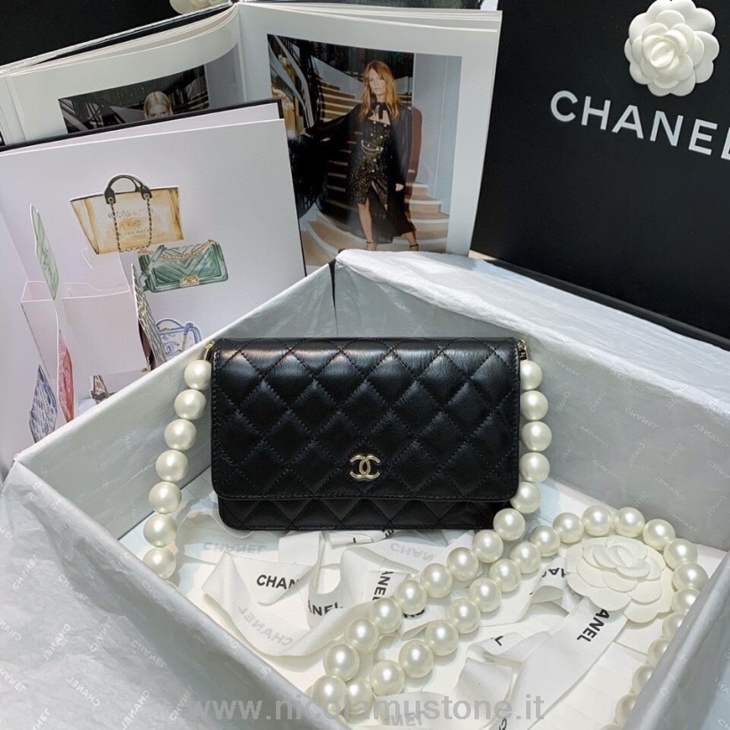 Original quality Chanel Pearl Strap WOC Bag 20cm Lambskin Leather Gold Hardware Fall/Winter 2020 Collection Black
