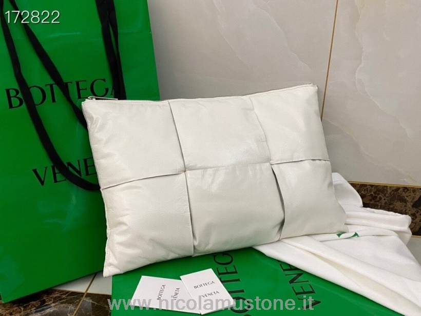 Original quality Bottega Veneta Pouch Bag 42cm 630348 Calfskin Leather Spring/Summer 2021 Collection White