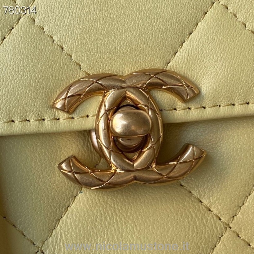 Original quality Chanel Flap Bag 22cm AS3011 Gold Hardware Calfskin Leather Fall/Winter 2021 Collection Yellow