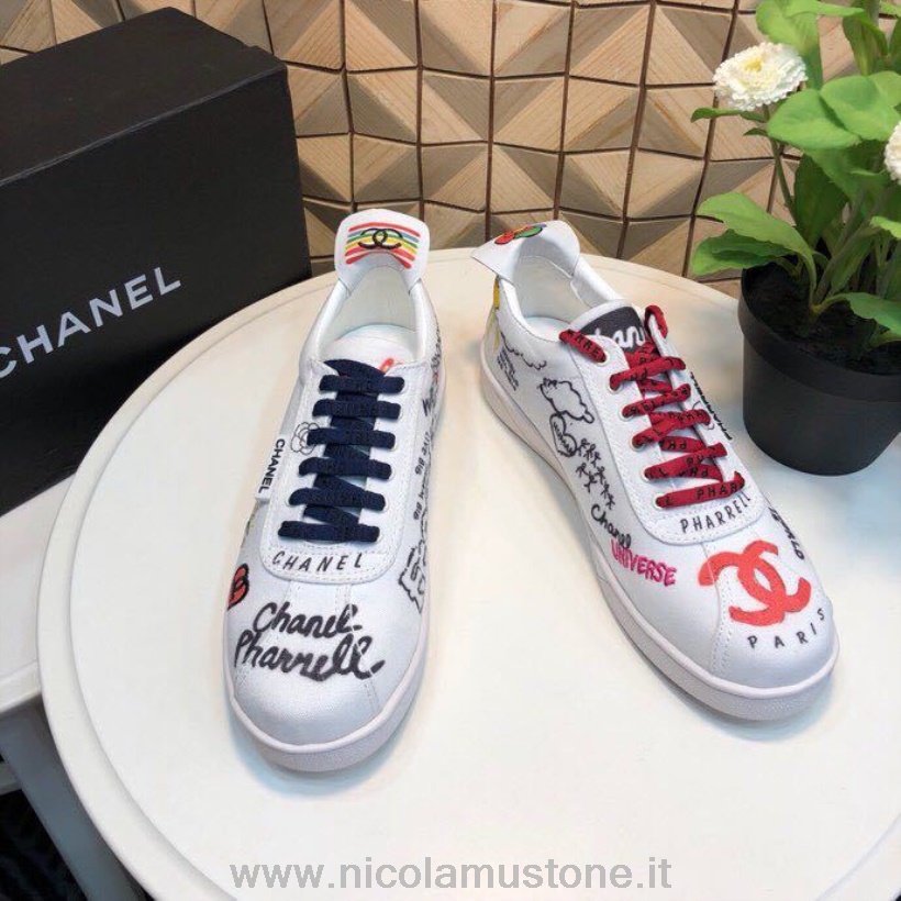 Original quality Chanel x Pharrell Capsule Graffiti Canvas Lace Up Unisex Sneakers Spring/Summer 2019 Collection White