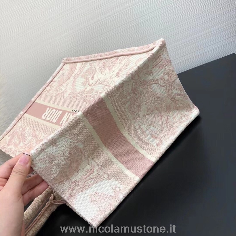 Calidad Original Christian Dior Dioriviera Toile De Jouy Book Tote Bag 35cm Lona Bordada Colección Otoño/invierno 2020 Rosa Claro/blanco