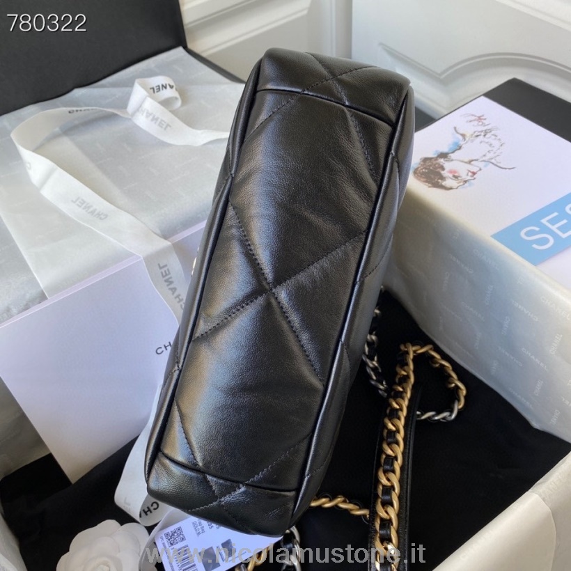 Alkuperäinen Laatu Chanel 19 Läppälaukku 26cm As1160 Hopea Laitteisto Vuohennahkainen Syksy/talvi 2021 Mallisto Musta