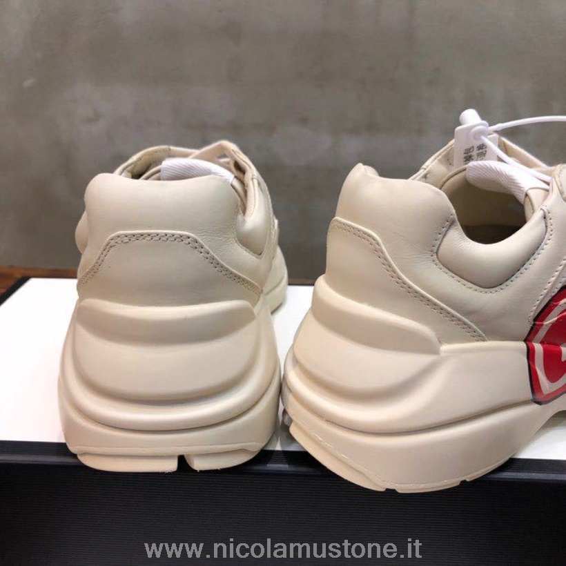 Qualité D\origine Gucci Apple Rhyton Dad Sneakers 619896 Cuir De Veau Collection Printemps/été 2020 Blanc Cassé/rouge