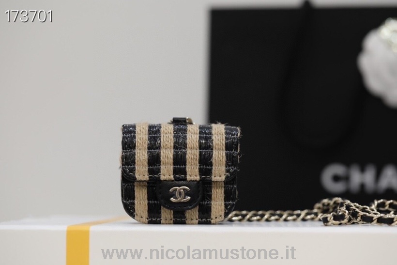 Boitier Chanel Airpod Pro Qualité Originale Sur Chaine 4cm Toile Raphia Quincaillerie Argent Collection Printemps/été 2021 Beige/noir