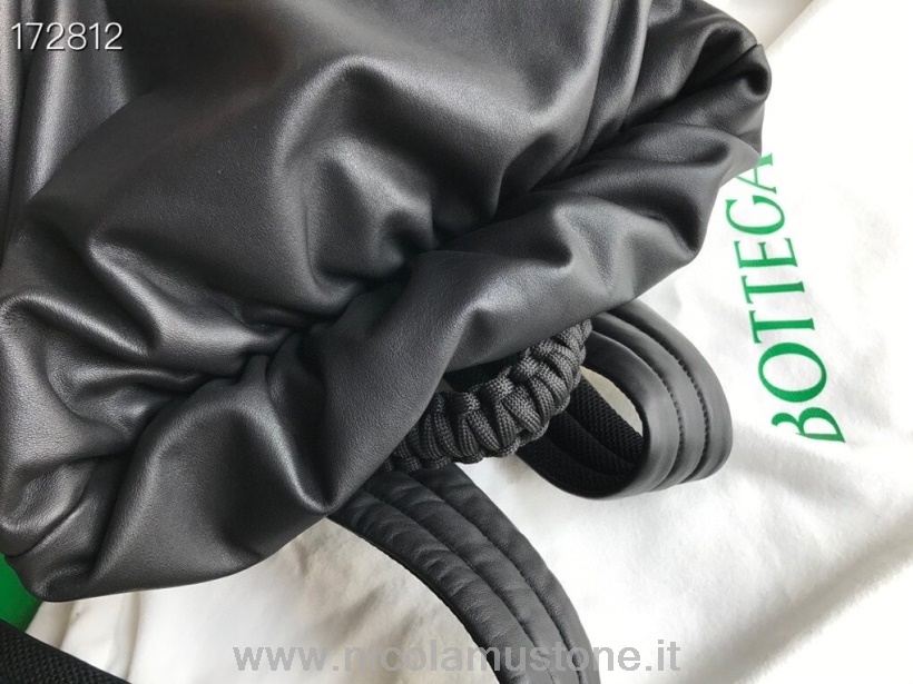 Qualité D\origine Bottega Veneta Sac à Dos 54cm 629858 Cuir De Veau Collection Printemps/été 2021 Noir