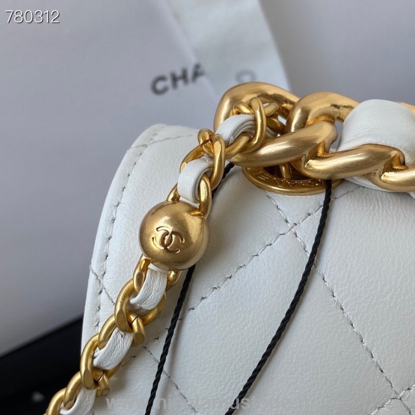Sac à Rabat Chanel Qualité D\origine 22cm As3011 Accastillage Doré Cuir De Veau Collection Automne/hiver 2021 Blanc