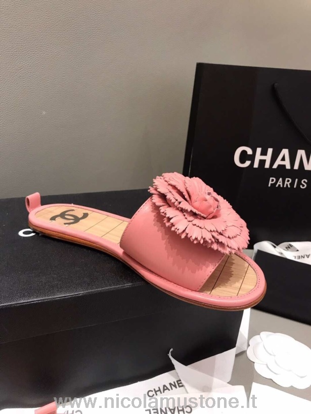 Chanel Sandales Camélia Qualité D\origine G34662 Cuir De Chèvre Froissé Laminé Collection Printemps/été 2019 Rose