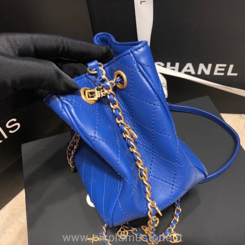 Borsa Hobo A Secchiello Chanel Di Qualità Originale 18 Cm Hardware Oro Pelle Di Vitello Primavera/estate Act 1 Collezione 2020 Blu Elettrico
