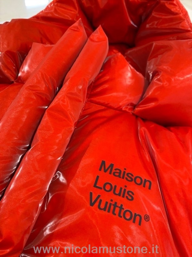 Eredeti Minőségi Louis Vuitton Túlméretezett Pehelykabát 2022 Tavaszi/nyári Kollekció Piros
