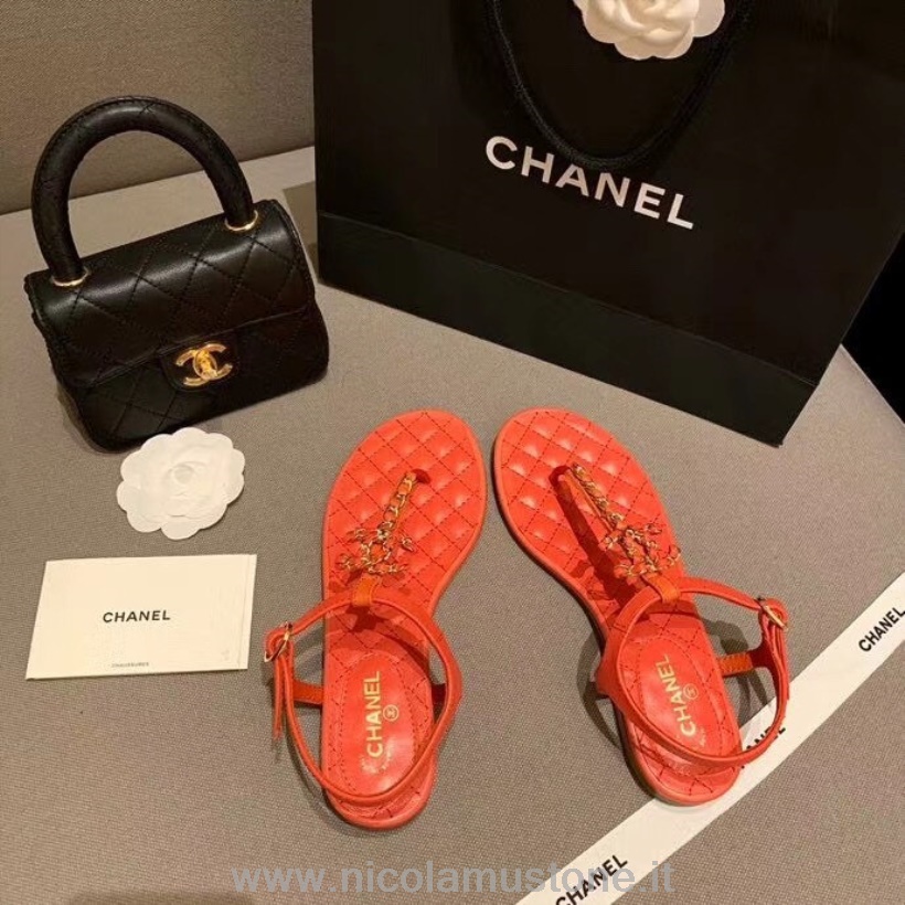 Qualità Originale Chanel Cc Logo Infradito Trapuntato Sandali Pelle Di Vitello Pelle Primavera/estate 2020 Collezione Act 2 Rosso
