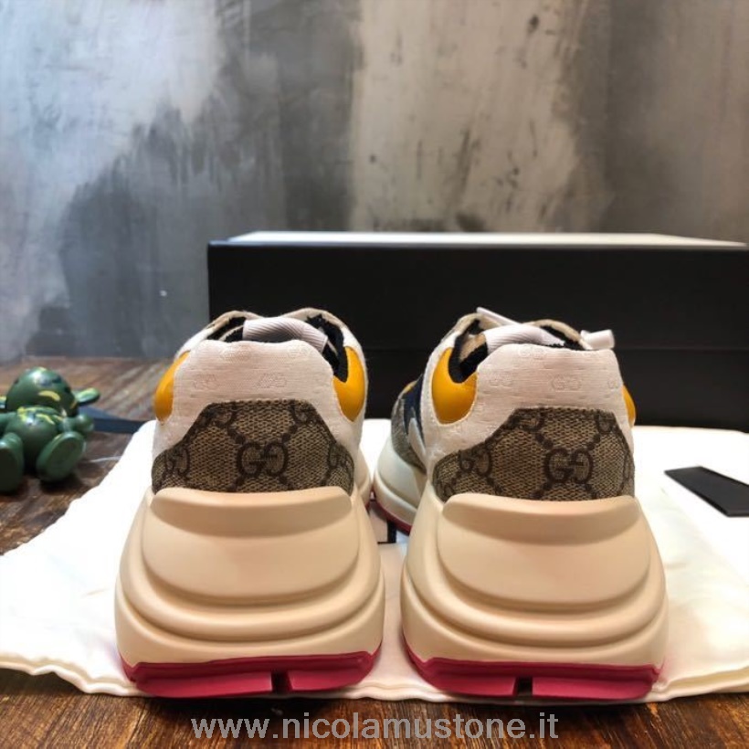 Originele Kwaliteit Gucci Gg Rhyton Dad Sneakers 619891 Kalfsleer Lente/zomer 2020 Collectie Roze
