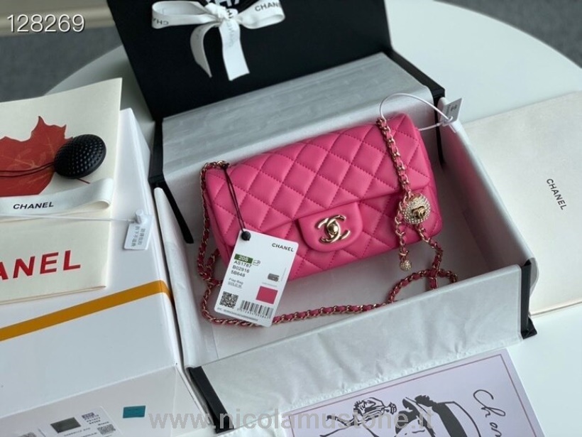 Original quality Chanel Classic Flap With Charm Chain With CC Details On Strap Bag 20cm Shiny Gold Hardware Lambskin Leather Fall/Winter 2020 Collection Pink