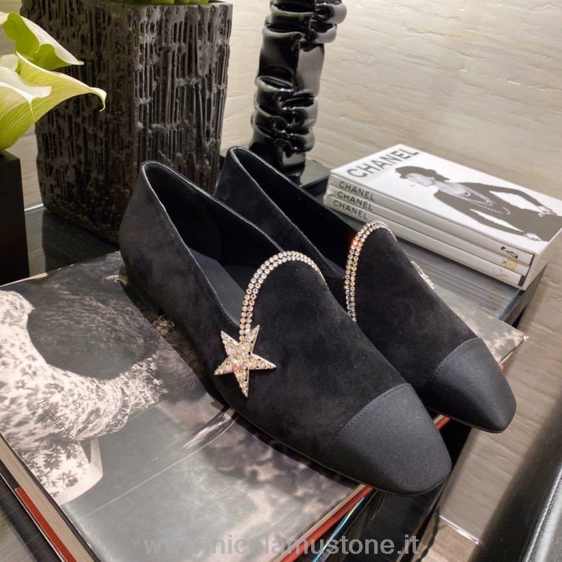 Originele Kwaliteit Chanel Suède Flats Sandalen Met Juwelen Lamsleer Lente/zomer 2020 Collectie Zwart