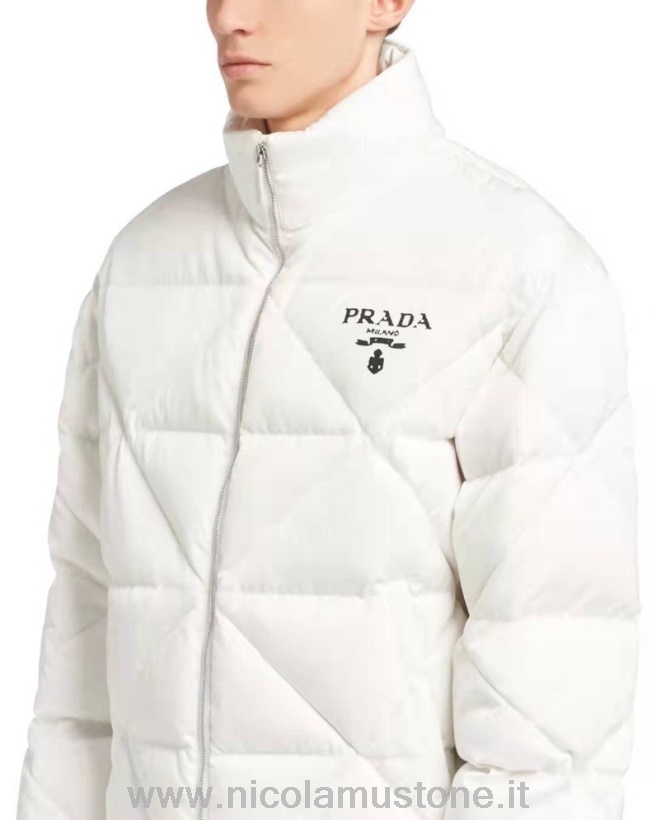 Original Kvalitet Prada Logo Re-nylon Dunfrakk Vår/sommer 2022 Kolleksjon Hvit