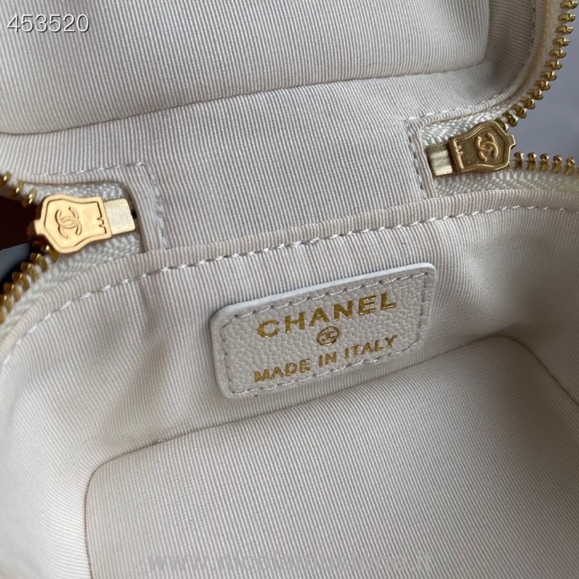 Original Kvalitet Chanel Miniatyr Servantveske Veske 14 Cm Ap2194 Grained Lær Gull Hardware Vår/sommer 2021 Kolleksjon Hvit
