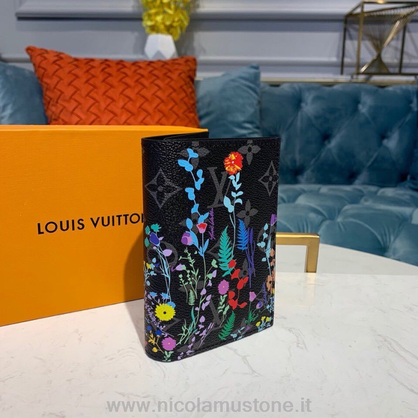 Original Kvalitet Louis Vuitton Passdeksel 14cm Blomst Monogram Lerret Vår/sommer 2019 Kolleksjon M64502 Svart