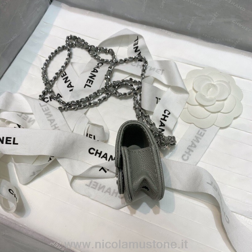 Capa De Qualidade Original Chanel Airpod Pro Na Corrente 8cm As88893 Couro De Bezerro Granulado Hardware Prata Primavera/verão 2021 Coleção Cinza