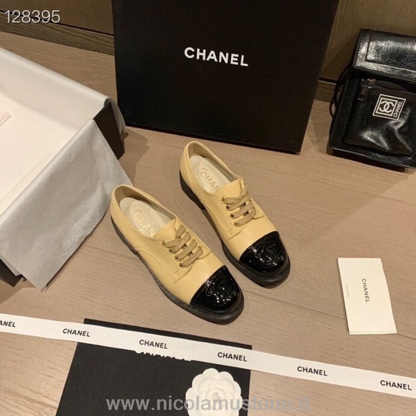 Qualidade Original Chanel Lace Up Loafer Patente/couro De Bezerro Outono/inverno 2020 Coleção Bege/preto