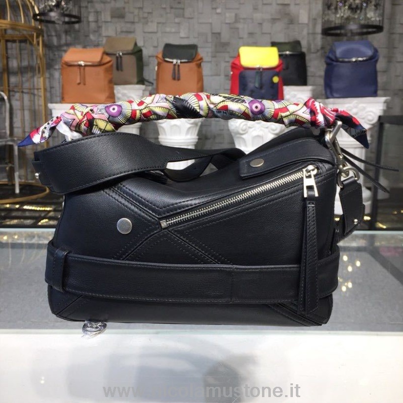 оригинальная качественная сумка-пазл Loewe на молнии с вышивкой 30см из телячьей кожи коллекция весна/лето 2020 черный