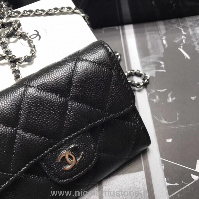 оригинальное качество Chanel компактный мультикарточный кошелек на цепочке 12см икра кожа серебристая фурнитура коллекция осень/зима 2020 черный