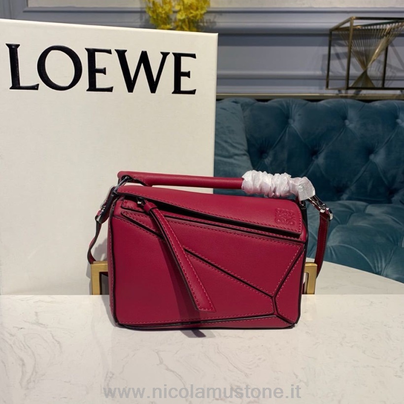 оригинальная качественная мини-сумка-пазл Loewe 18 см из телячьей кожи коллекция весна-лето 2020 цвет фуксия
