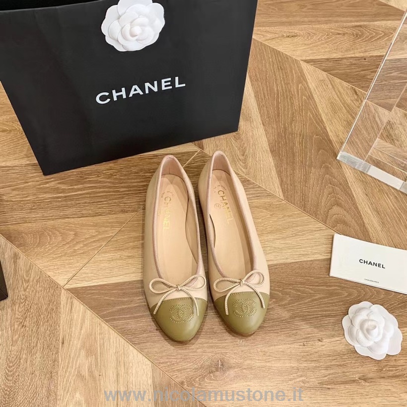 балетки Chanel оригинального качества твид/кожа ягненка коллекция весна/лето 2021 бежевый/золотой