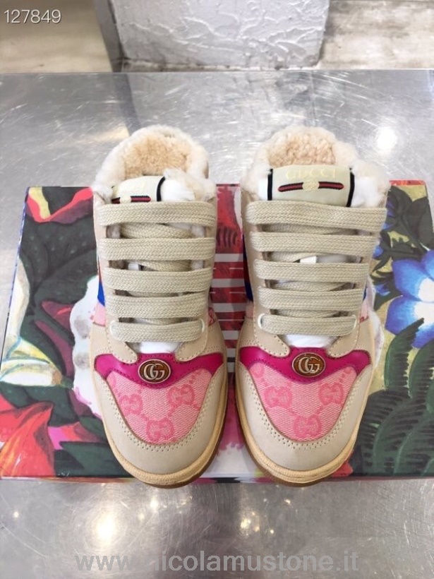 Оригинальное качество Gucci Screener Slider на меховых кроссовках с канвой Gg 570443 из телячьей кожи коллекция осень/зима 2020 розовый/белый