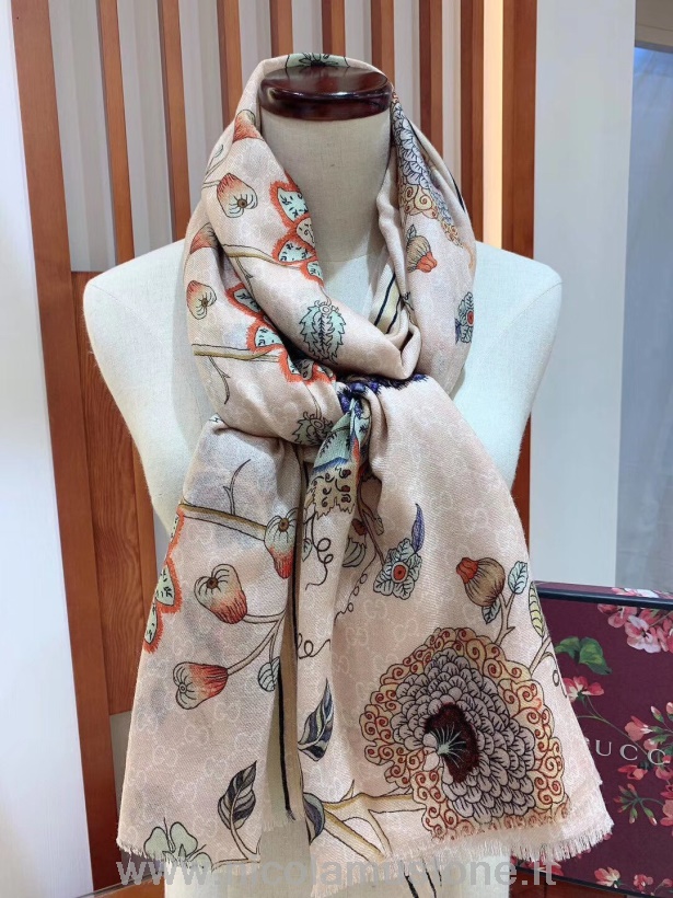 кашемировый жаккардовый шарф Gucci с цветочным принтом оригинального качества 200 см из коллекции осень/зима 2019 кремовый/мульти