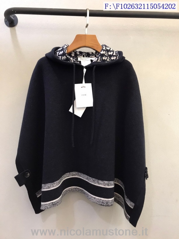 Двусторонний кашемировый пуловер с капюшоном и косой накладкой Christian Dior оригинального качества коллекция осень-зима 2021 черный