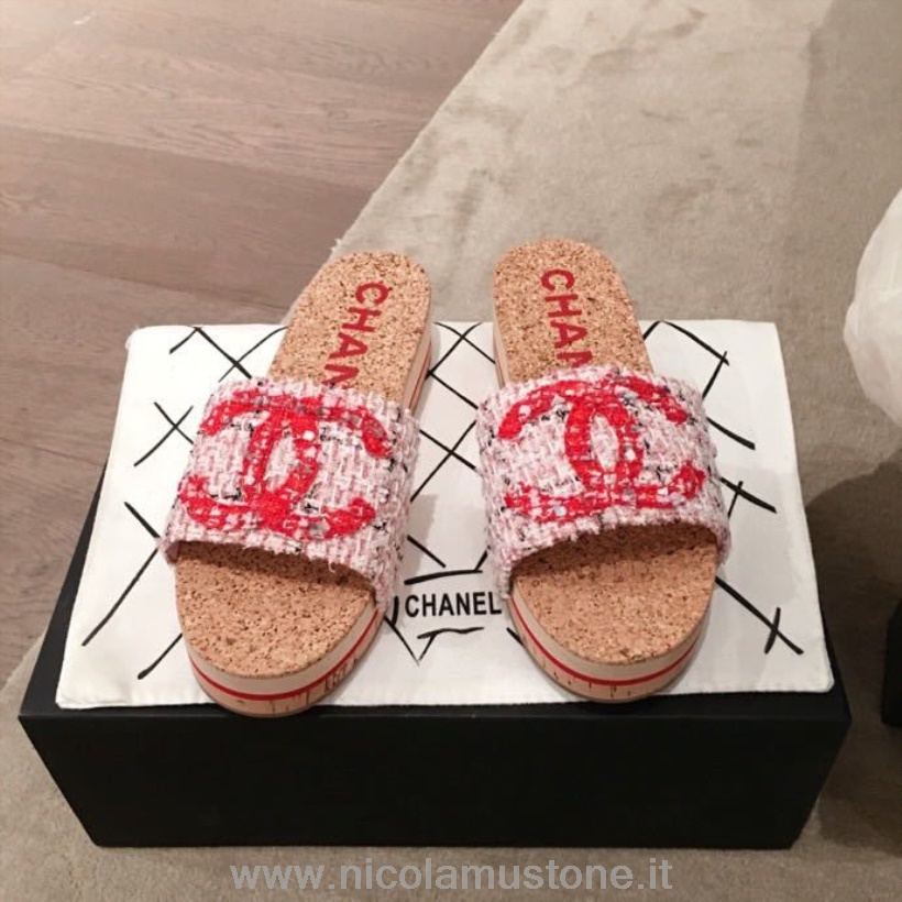 пробковые сандалии оригинального качества Chanel из твида/телячьей кожи коллекция весна/лето 2020 красный