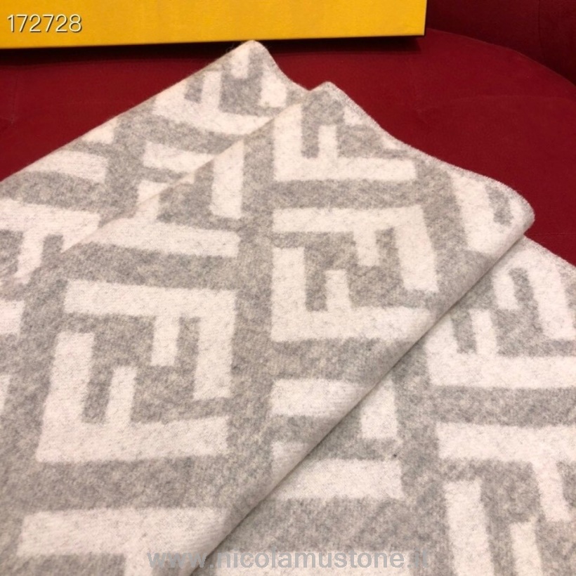 Sciarpa Scialle In Cashmere Con Logo Fendi Ff Original Quality 190cm Collezione Autunno/inverno 2020 Bianco/beige