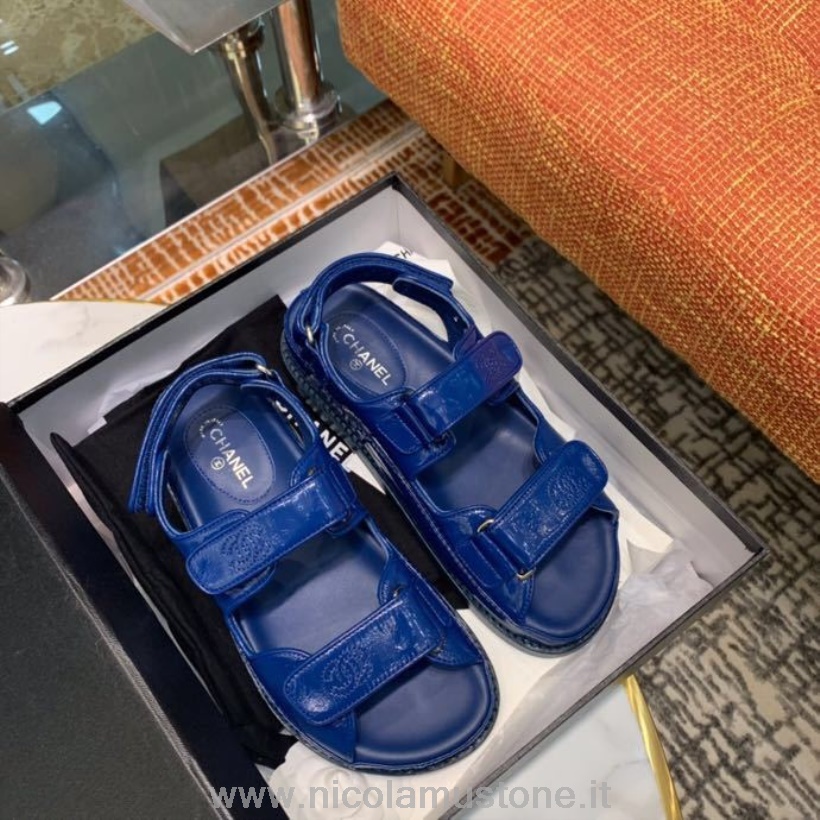 Sandali Chanel Con Velcro Di Qualità Originale Pelle Di Agnello Lucida Collezione Primavera/estate 2020 Blu Elettrico