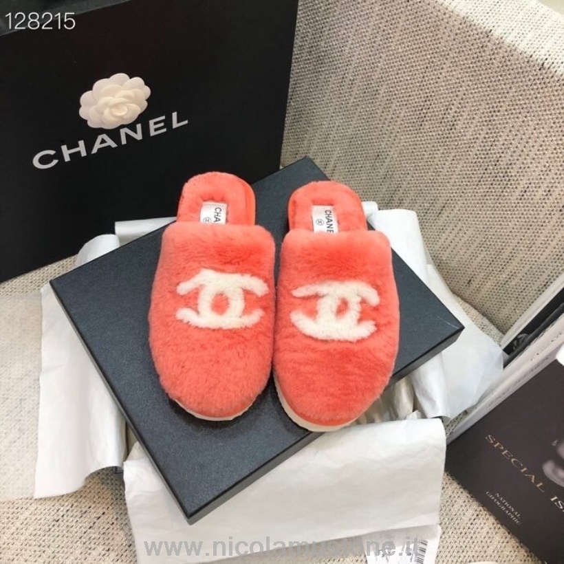 รองเท้าแตะ Chanel CC FUR ของแท้ คอลเลคชั่น Fall/Winter 2020 สีส้ม