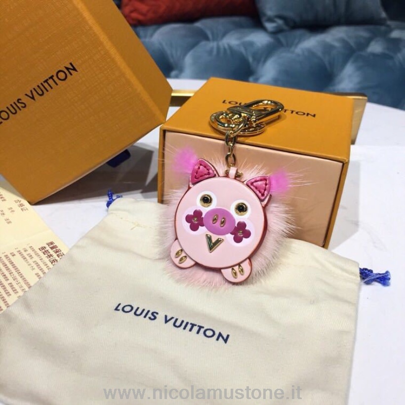 คุณภาพเดิม Louis Vuitton Wild Mink Fur Pig กระเป๋า Charm ผู้ถือกุญแจฤดูใบไม้ผลิ/ฤดูร้อน 2019 คอลเลกชัน M64260 สีชมพู