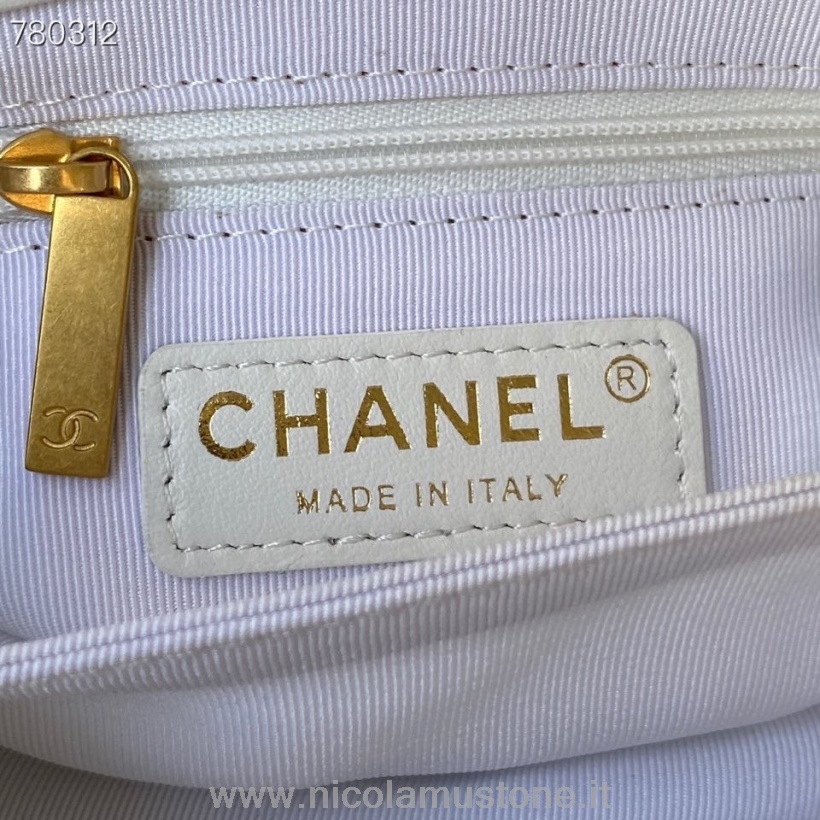 Borsa Chanel Con Patta Di Qualità Originale 22cm As3011 Hardware Oro Pelle Di Vitello Collezione Autunno/inverno 2021 Bianco