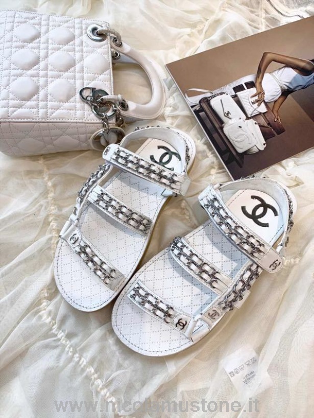 Sandali Chanel Con Catena Ricamata Di Qualità Originale Pelle Di Agnello Collezione Primavera/estate 2019 Bianco