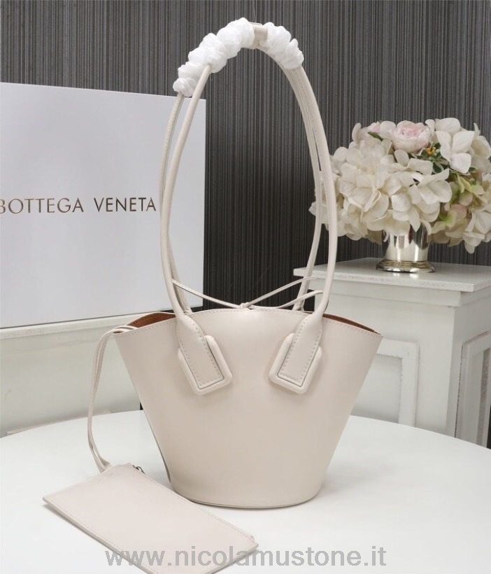Qualità Originale Bottega Veneta Mini Basket Tote Bag 28cm Pelle Di Vitello Pelle Collezione Primavera/estate 2020 Bianco