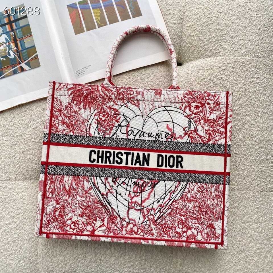 Orijinal Kalite Christian Dior D-royaume D\amour Kitap çantası 42cm Nakış Tuval Sonbahar/kış 2021 Koleksiyonu Kırmızı/beyaz